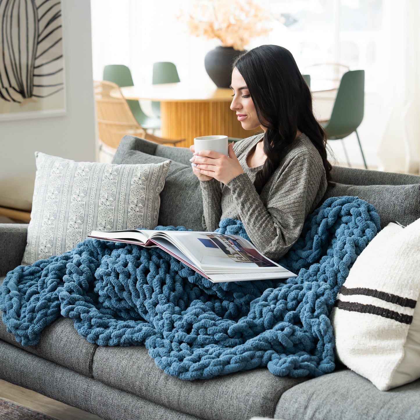 Oceanside 50x60" Chenille Chunky Knit Blanket