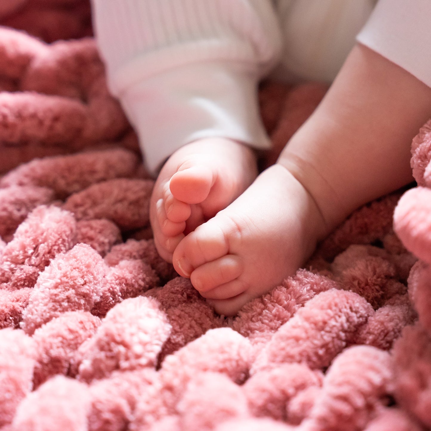 Mauve 50x30" Chenille Chunky Knit Lap Blanket or Baby Blanket