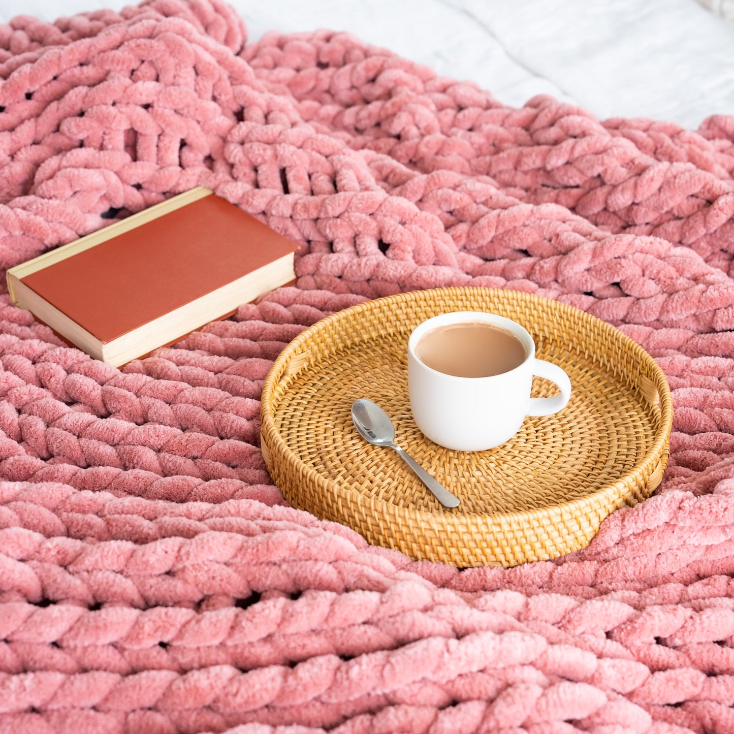 Mauve 50x60" Chenille Chunky Knit Blanket