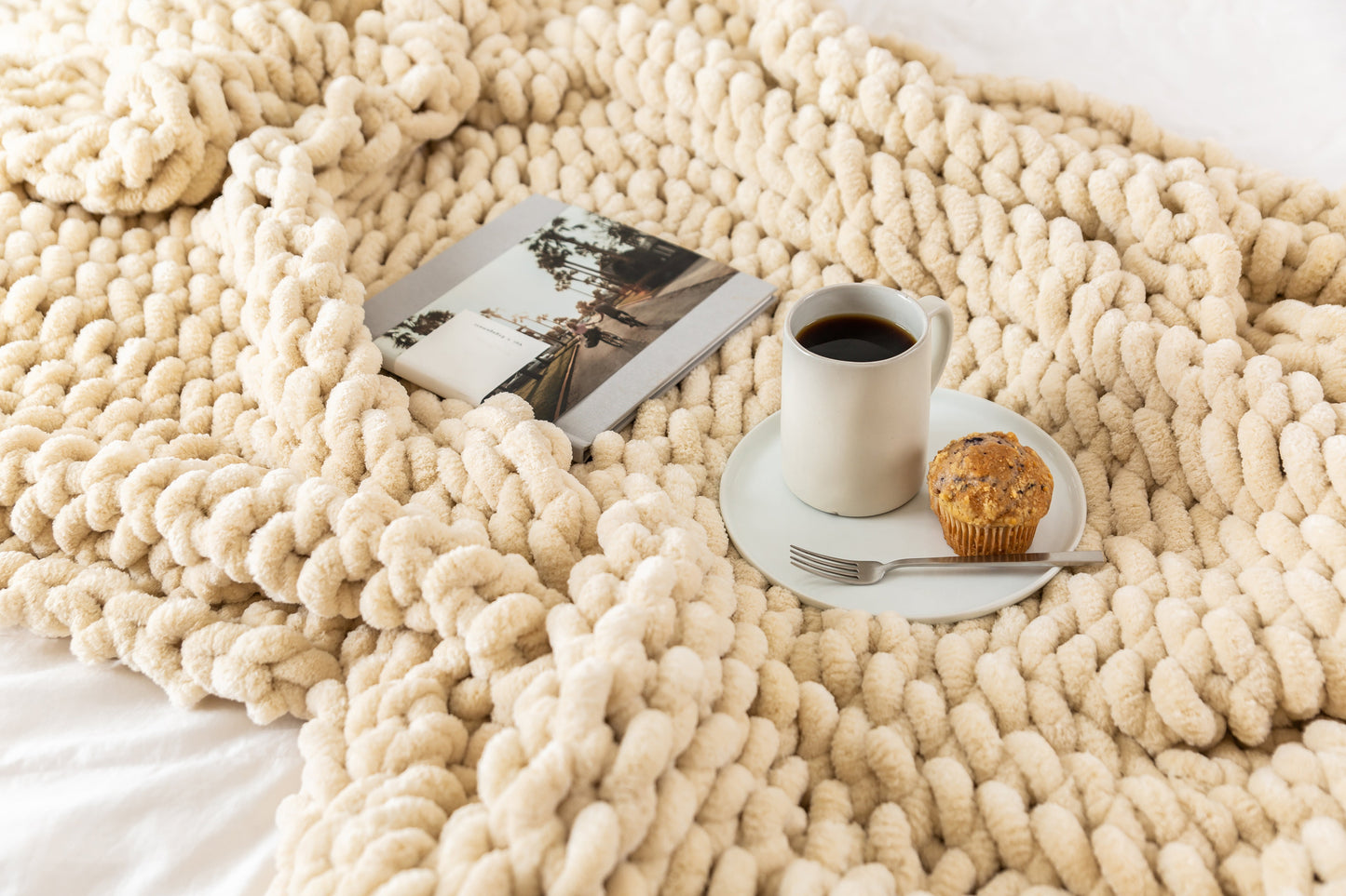 Buttercream 50x70" Chenille Chunky Knit Blanket