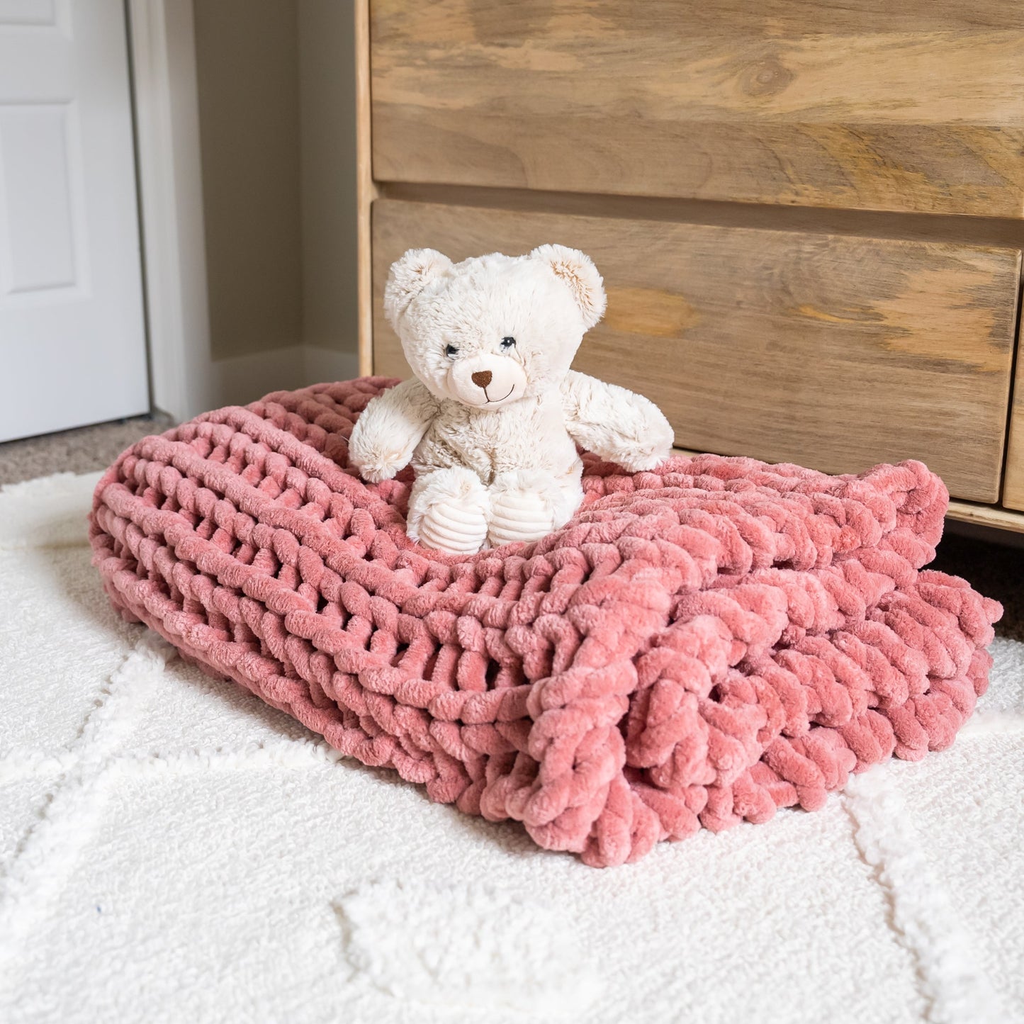Mauve 50x30" Chenille Chunky Knit Lap Blanket or Baby Blanket