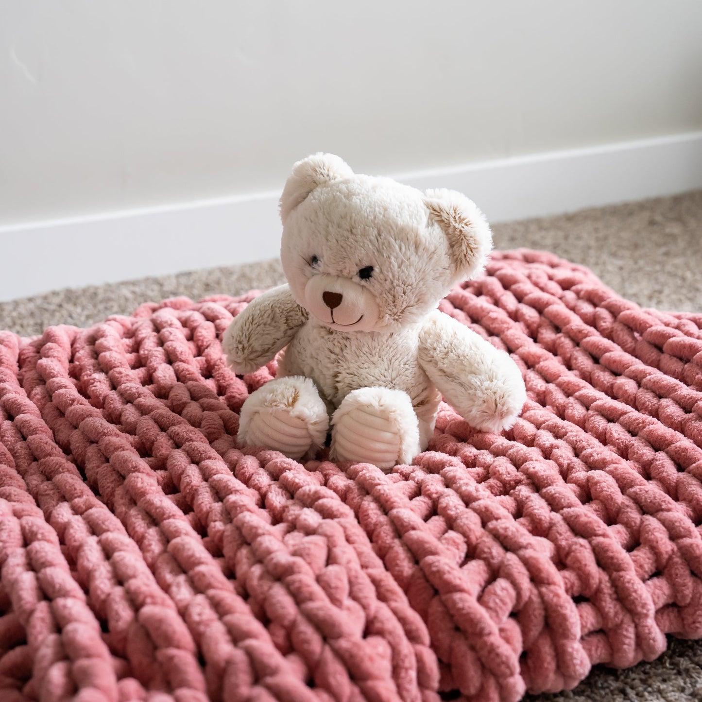 Mauve 50x30" Chenille Chunky Knit Lap Blanket or Baby Blanket
