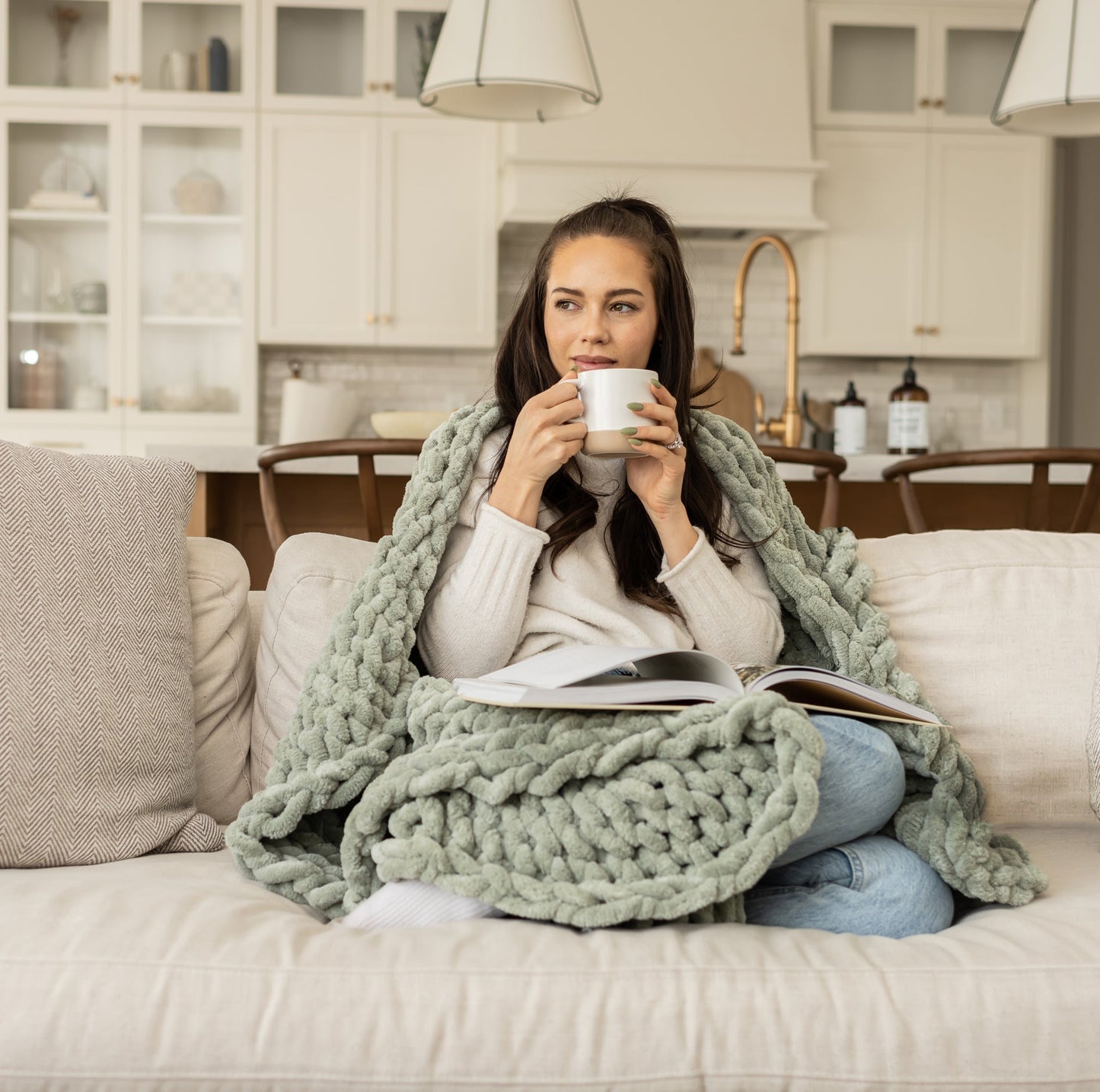 Sage 50x70" Chenille Chunky Knit Blanket